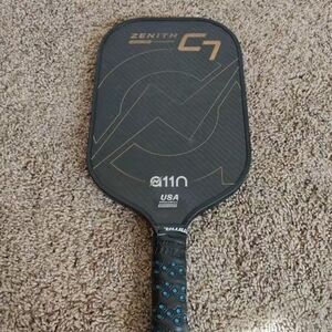 Zenith C7 Paddle with Black and Gold Design